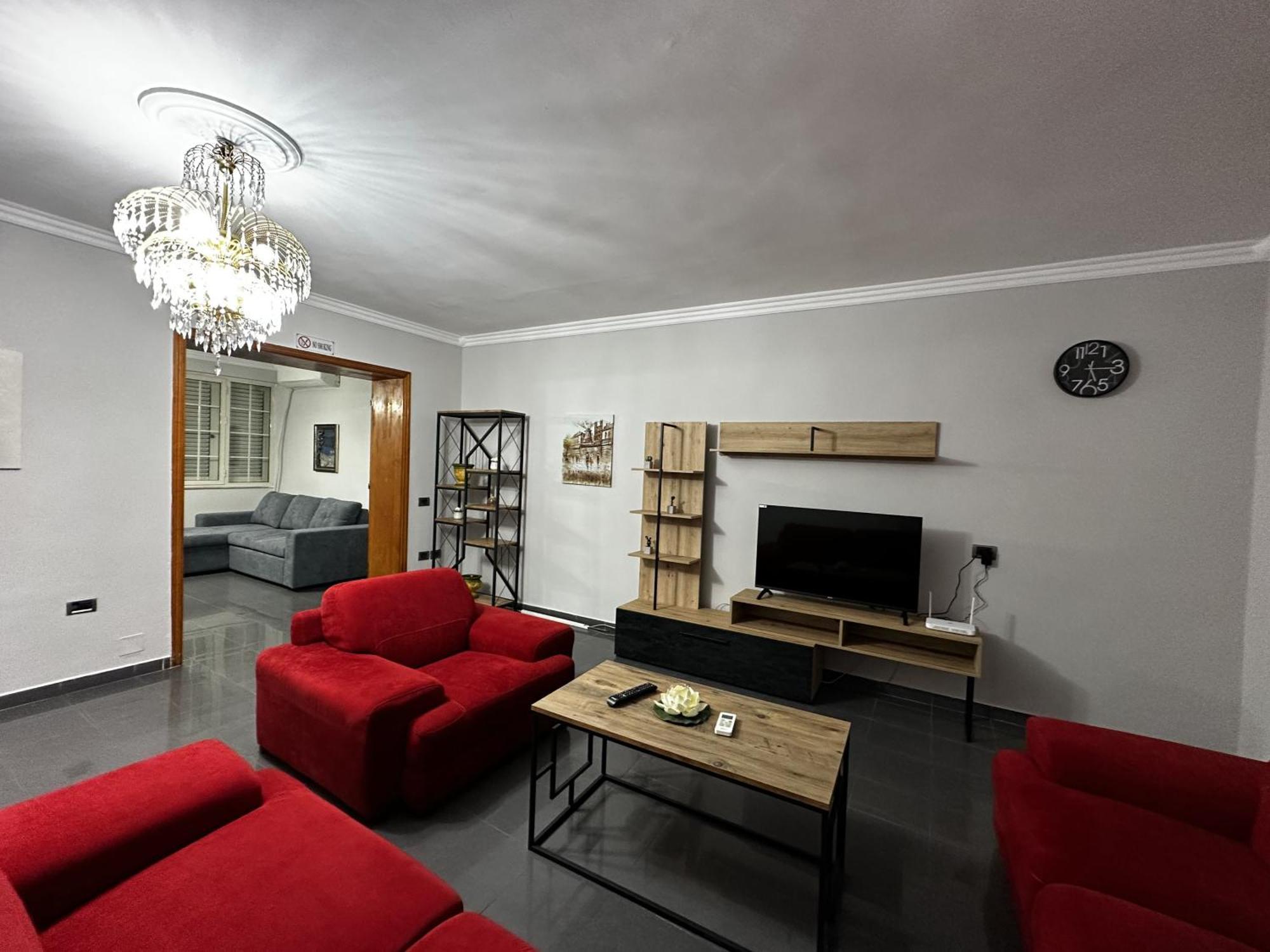 Tirana Treasure: Chic 2Br-Apartment 8Min To Skanderbeg Place Exterior foto